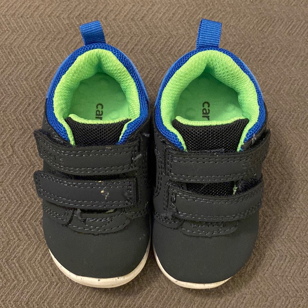 Carter’s Baby Boy Tennis Shoes. Size 2.5.